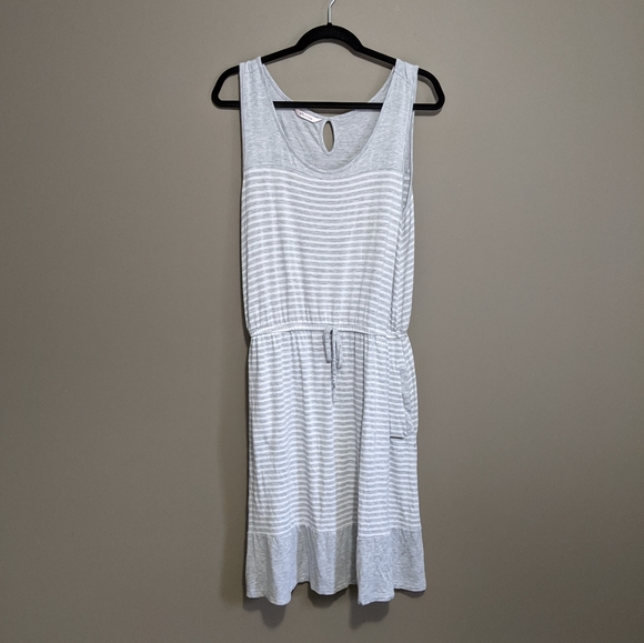 La Vie en Rose | white & gray stripe night gown - Picture 1 of 7